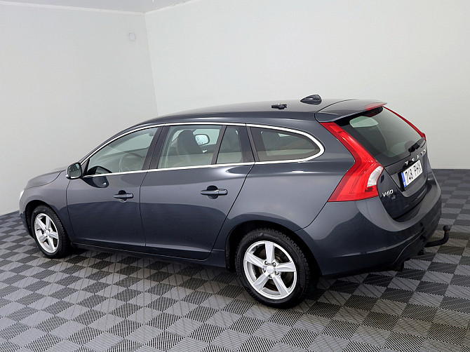 Volvo V60 Summum Facelift ATM 1.6 D4 84kW Таллин - изображение 4