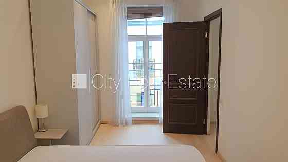 Проект - Elizabeth (Елизабетх), фасадный дом, реновированный дом, вход с улицы, лифт, Rīga