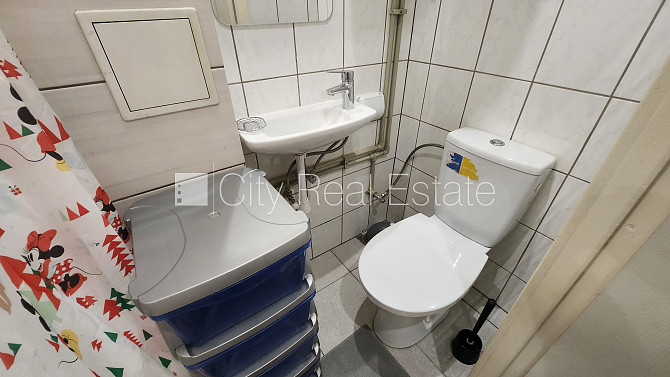 Здание во дворе, реновированный дом, закрытый двор, возможность аренды парковки, Рига - изображение 17