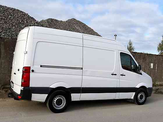 Volkswagen Crafter Van Comfortline 2.5 TDI 100kW Tallina