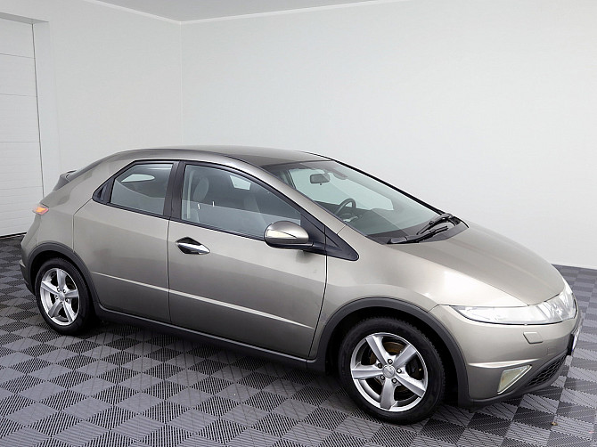 Honda Civic Elegance 1.8 103kW Tallina - foto 1