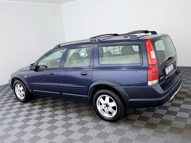 Volvo XC70 Summum ATM 2.4 D5 120kW Tallina - foto 4