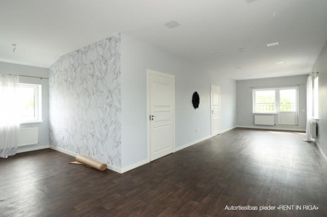 Piedāvājam biroja telpas 4.stāvā kapitāli rekonstruēta ēka sakoptā industriālā parkā. Rīga - foto 2