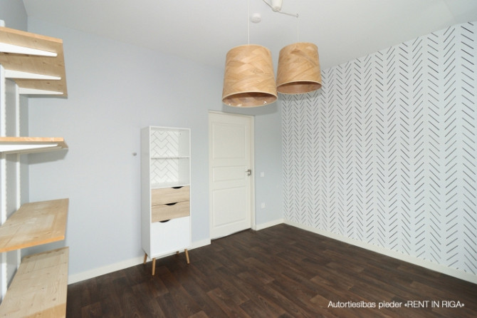 Piedāvājam biroja telpas 4.stāvā kapitāli rekonstruēta ēka sakoptā industriālā parkā. Rīga - foto 6