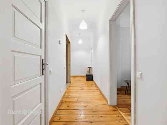 Izīrē gaišu un mājīgu 3 istabu dzīvokli Āgenskalnā!  Māja ar trīs stāviem un četriem dzīvokļiem, tāp Рига