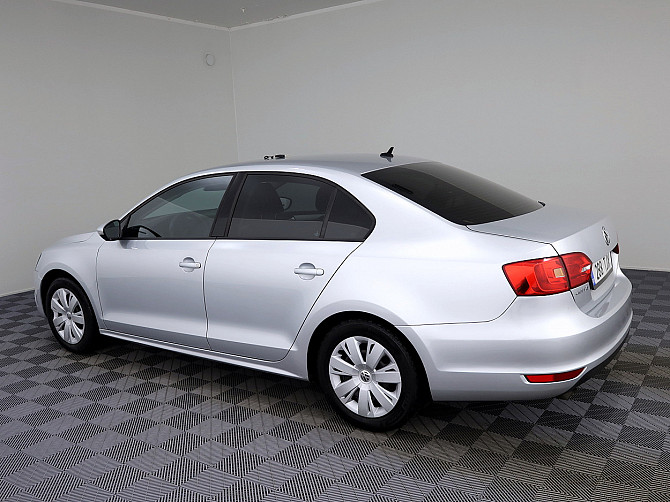 Volkswagen Jetta Comfortline 1.2 77kW Таллин - изображение 4