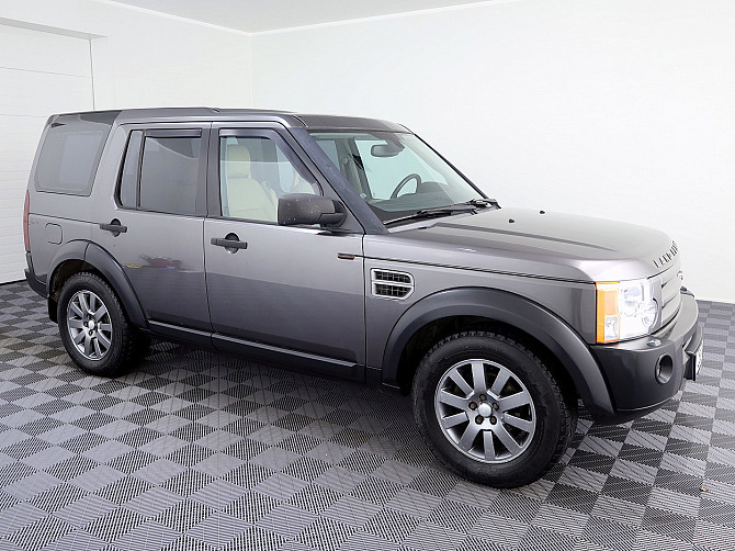 Land Rover Discovery 3 HSE ATM 2.7 TDV6 140kW Tallina - foto 1