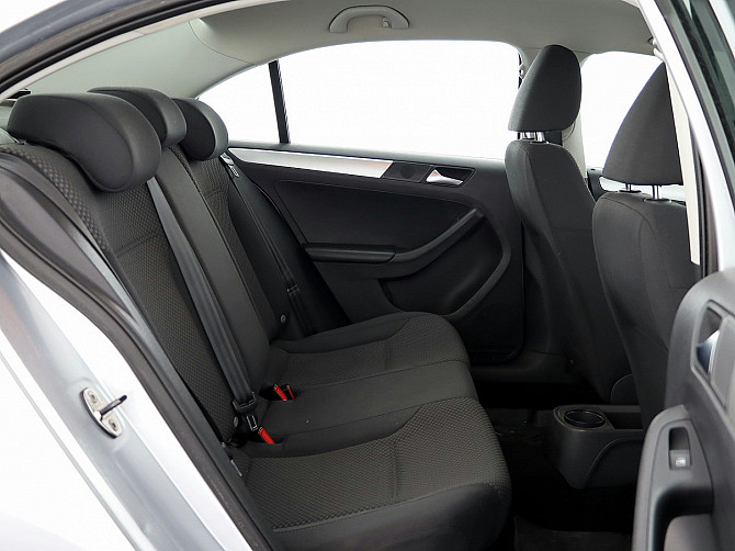 Volkswagen Jetta Comfortline 1.4 90kW Таллин - изображение 7