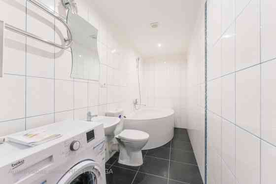 В аренду предлагается квартира-студия в новом проекте.  Квартира оборудована Rīga