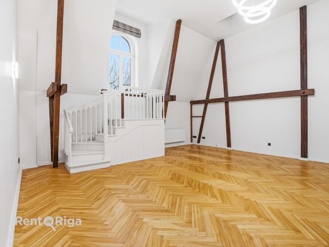 Biroja telpas Klusajā centrā  renovētā un reprezentablā ēkā ar ieeju no Elizabetes ielas Rīga - foto 13
