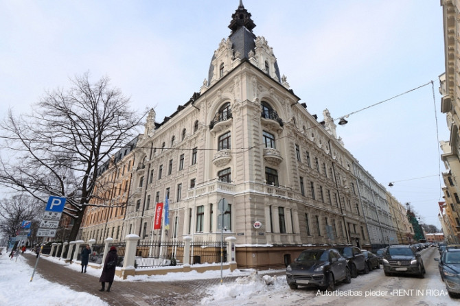 Biroja telpas Klusajā centrā  renovētā un reprezentablā ēkā ar ieeju no Elizabetes ielas Rīga - foto 1