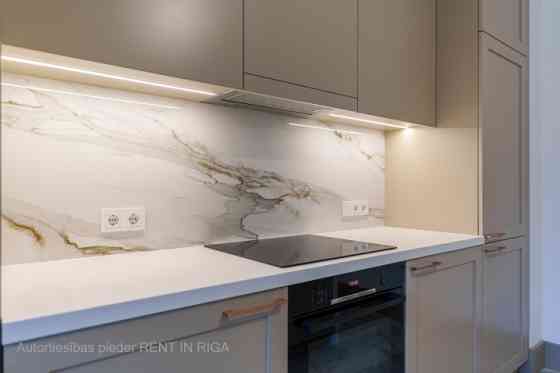 An elegant Art Nouveau building at 7 Ausekļa Street is located in the most prestigious part of the Q Рига