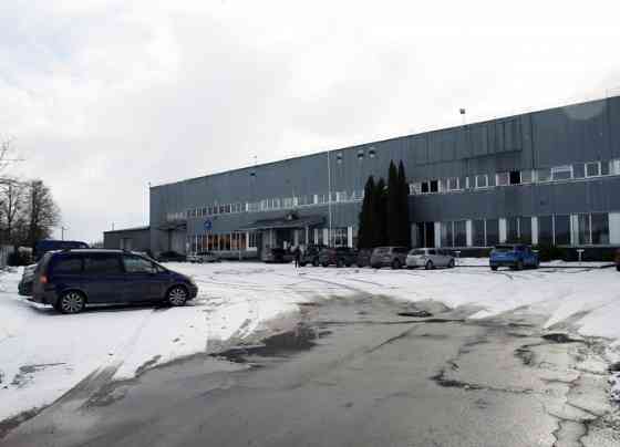 Iznomā nelielu noliktavu 2. stāvā Ķekavā. Durvju ailes izmērs 945*2130mm. Gāzes apkure + skaitītāji  Кекавская вол.