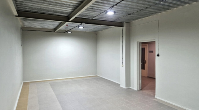 Iznomā nelielu noliktavu 2. stāvā Ķekavā. Kravas lifts.  Durvju ailes izmērs 945*2130mm. Ķekavas pagasts - foto 7