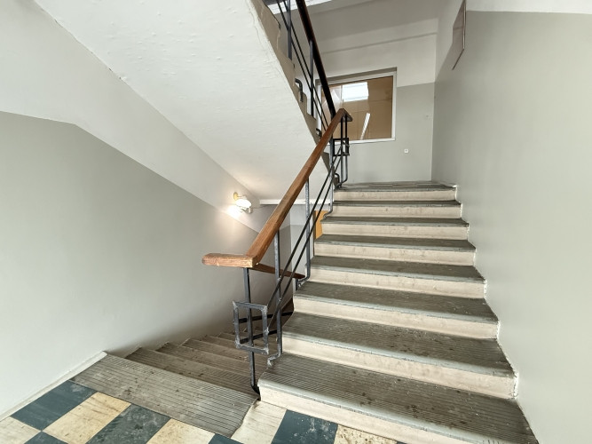 Сдаётся в аренду небольшой склад на 2-м этаже в Кекаве.   Грузовой лифт  Размер Кекавская вол. - изображение 19