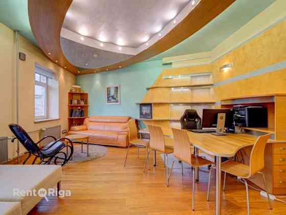 Эксклюзивное предложение  офис в отличной локации с включённой парковкой! Рига