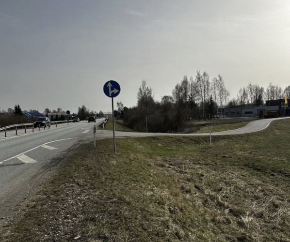 Предлагается к покупке земельный участок вдоль шоссе A1.  + Часть участка Адажский округ - изображение 9