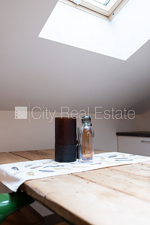 Въездные ворота оснащены автоматической подъёмной системой, бесплатная стоянка Рига - изображение 5