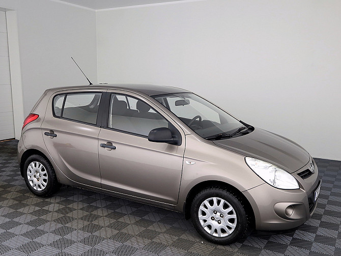 Hyundai i20 Elegance 1.2 57kW Таллин - изображение 1