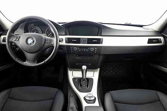 BMW 320 Touring Executive ATM 2.0 D 110kW Таллин