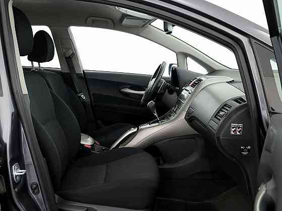 Toyota Auris Linea Sol ATM 1.6 91kW Таллин