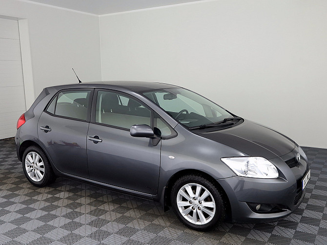 Toyota Auris Linea Sol ATM 1.6 91kW Таллин - изображение 1