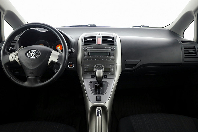 Toyota Auris Linea Sol ATM 1.6 91kW Таллин - изображение 5