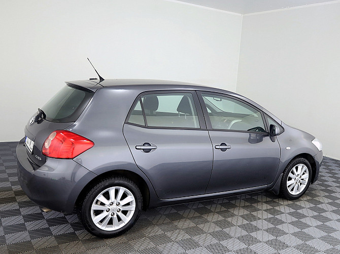 Toyota Auris Linea Sol ATM 1.6 91kW Таллин - изображение 3