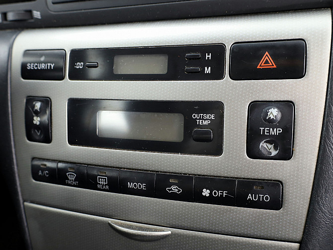 Toyota Corolla Linea Sol Facelift ATM 1.6 81kW Таллин - изображение 8