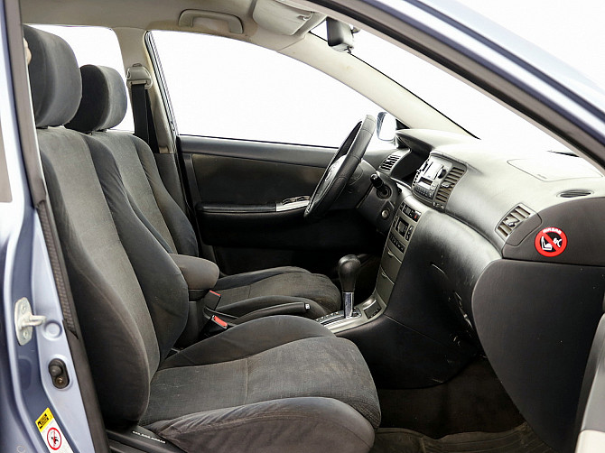 Toyota Corolla Linea Sol Facelift ATM 1.6 81kW Таллин - изображение 6