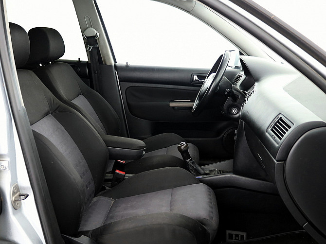 Volkswagen Bora Variant Comfortline 1.9 TDI 96kW Таллин - изображение 6