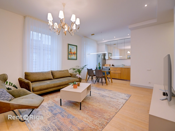 Красивая фасадная квартира в полностью реновированном доме. Квартира полностью Рига - изображение 3