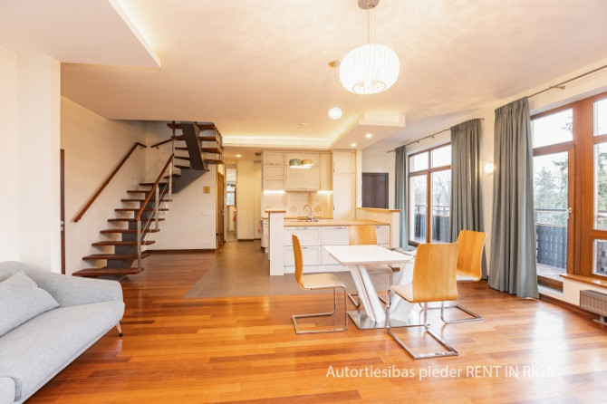 Сдается просторная четырехкомнатная квартира (138 кв.м) с большой террасой и Рига - изображение 4