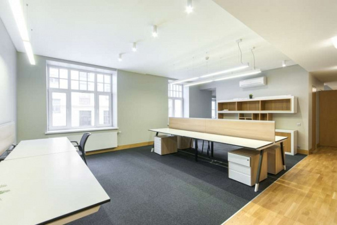 Kvalitatīvs un gaišs birojs pilsētas centrā.  Skolas iela 11, starp Dzirnavu un Lāčplēša ielām. Reno Рига - изображение 6