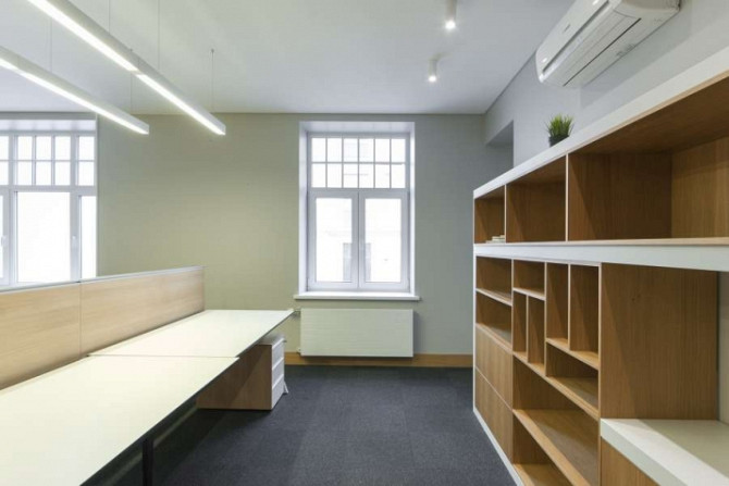 Kvalitatīvs un gaišs birojs pilsētas centrā.  Skolas iela 11, starp Dzirnavu un Lāčplēša ielām. Reno Рига - изображение 8