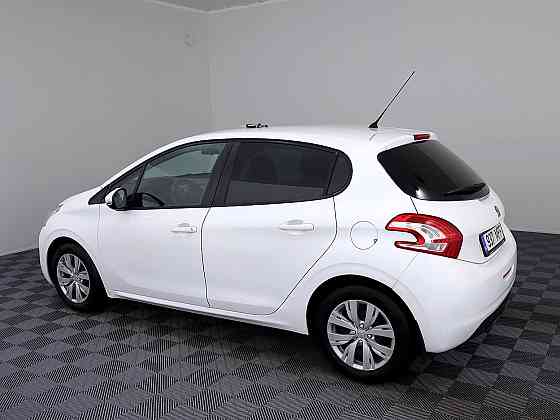 Peugeot 208 Elegance 1.2 60kW Таллин