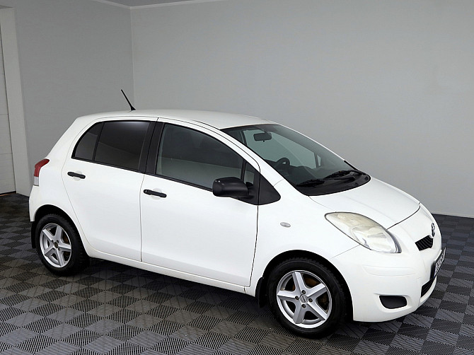 Toyota Yaris Linea Sol Facelift 1.4 D-4D 66kW Таллин - изображение 1