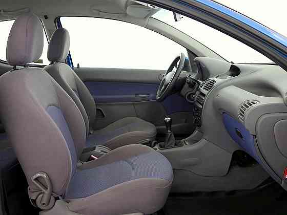 Peugeot 206 Elegance 1.1 44kW Таллин