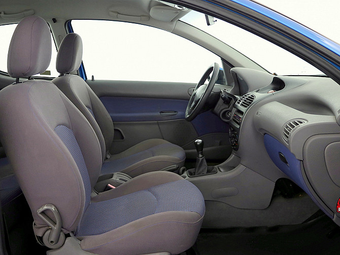 Peugeot 206 Elegance 1.1 44kW Таллин - изображение 6