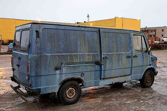 Mercedes-Benz 307D 2.4 D 53kW Таллин