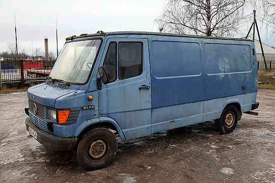 Mercedes-Benz 307D 2.4 D 53kW Таллин