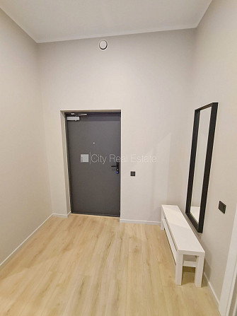 Fasādes māja, renovēta māja, slēgts pagalms, ieeja no ielas un pagalma, ir lifts, kāpņu Rīga - foto 13