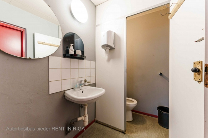 Apsildāmas ražošanas vai noliktavas telpas 2.stāvā.  Pieejamas 2 jeb 3 atsevišķas telpas, Rīga - foto 15