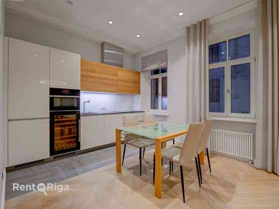 Elizabetes Rezidence- одна из ярчайших жемчужин архитектурного наследия Риги, была Rīga