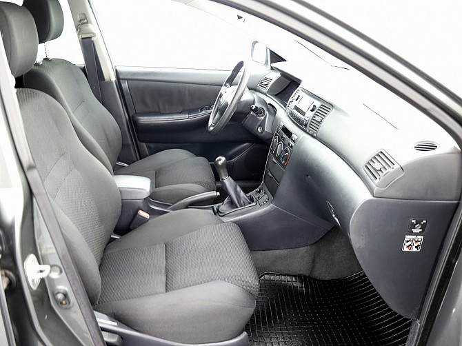 Toyota Corolla Linea Sol A-C Facelift 1.4 71kW Tallina - foto 6