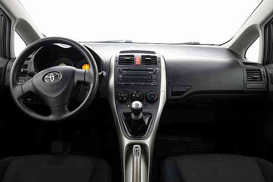 Toyota Auris Linea Sol 1.4 71kW Tallina