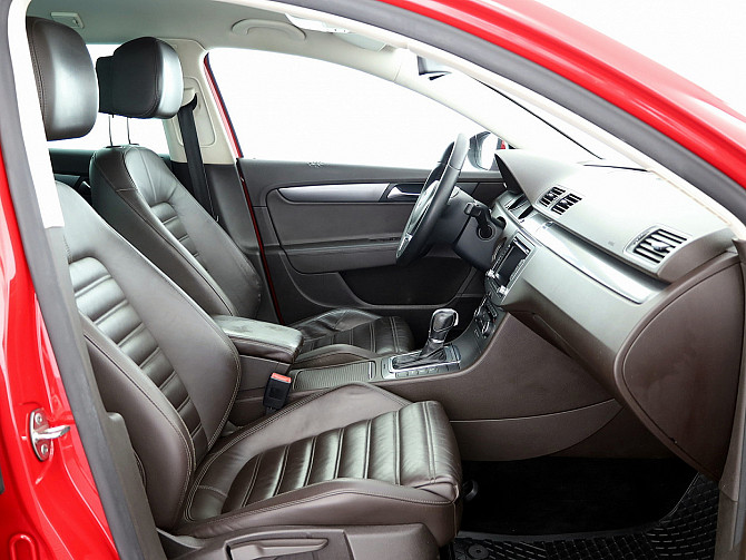 Volkswagen Passat Highline 4Motion 4x4 ATM 2.0 TDI 125kW Tallina - foto 6