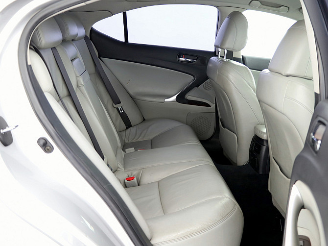 Lexus IS 220 Luxury 2.2 D-4D 130kW Tallina - foto 7