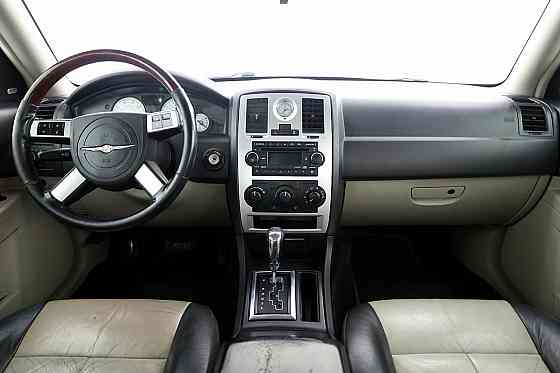 Chrysler 300 C Luxury 3.5 183kW Tallina