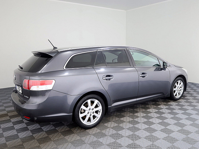 Toyota Avensis Linea Sol 2.0 D-4D 93kW Tallina - foto 3